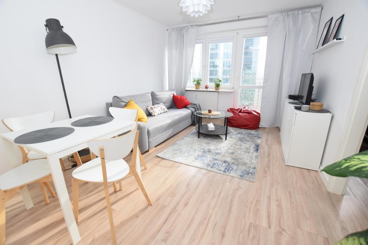 Rondo Onz Lägenhet Warszawa Exteriör bild