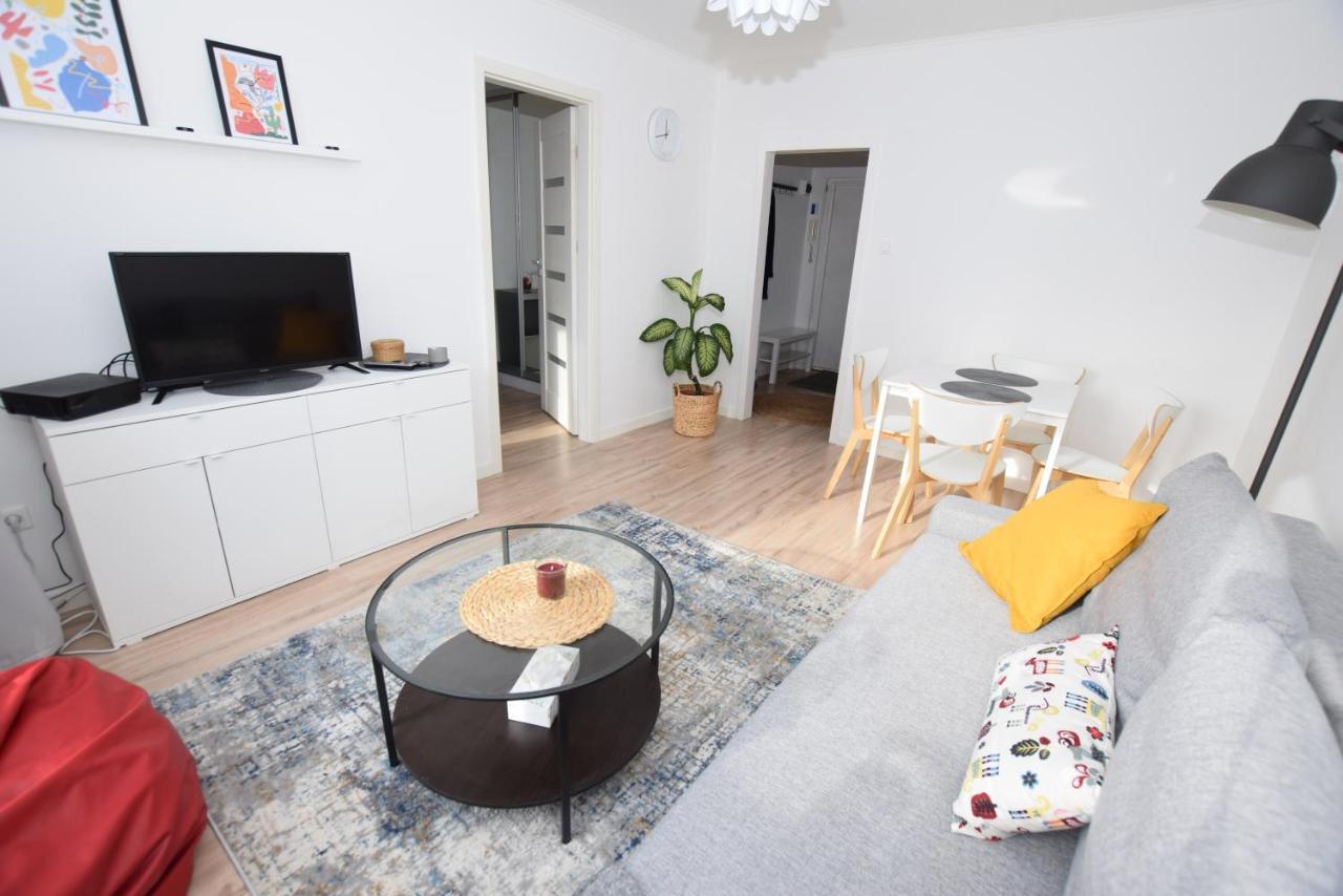 Rondo Onz Lägenhet Warszawa Exteriör bild