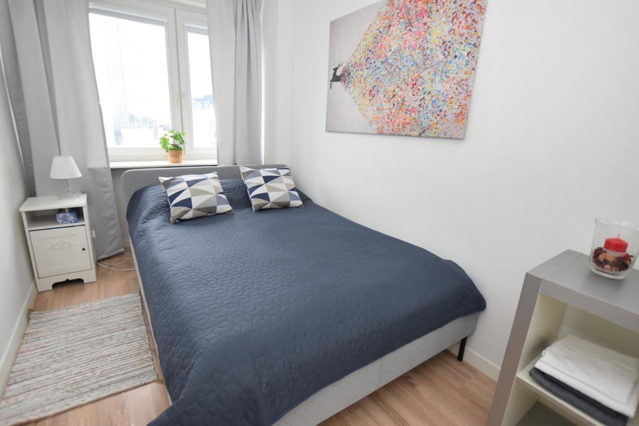 Rondo Onz Lägenhet Warszawa Exteriör bild